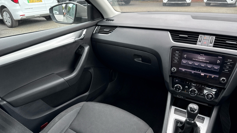 Skoda Octavia 1.0 TSI SE 5dr Petrol Hatchback